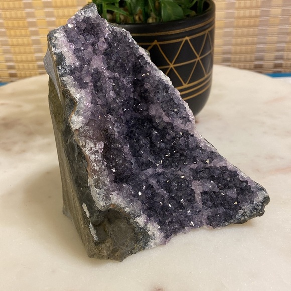Amethyst Geode Crystal Decor - Picture 5 of 7